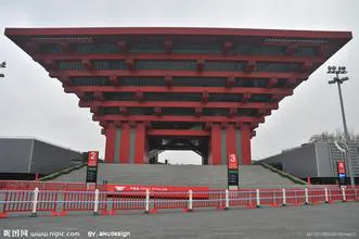 公司组织员工及家属去游上海世博 公司组织员工及家属去游上海世博